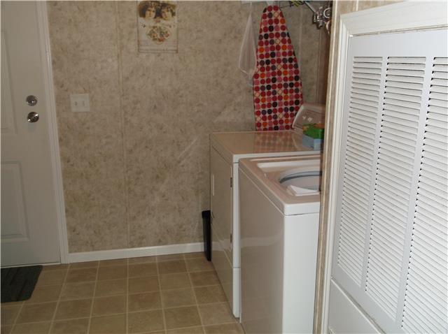 1854 Antioch Road Lafayette, TN 37083 - Photo 18 of 18 Utility room with door to the covered deck.