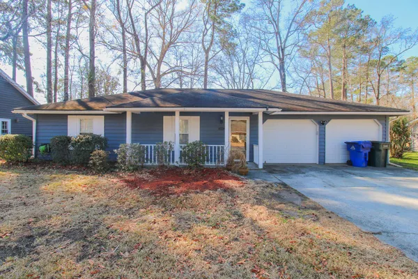 $2,650 | 2004 Vestry Drive, Charleston, SC 29414