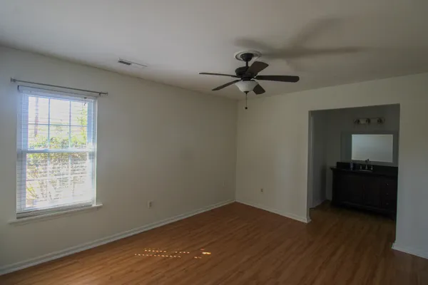 $2,650 | 2004 Vestry Drive, Charleston, SC 29414