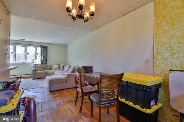 $375,000 | 212 Lea Lane, Warminster, PA 18974
