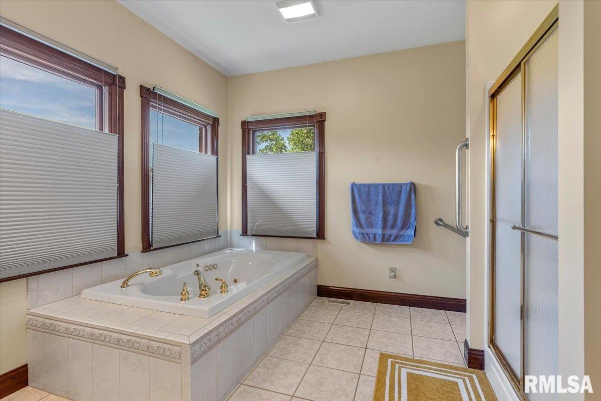 2405 Rosewell Point Springfield, IL 62711 - Photo 20 of 49 Gallery Image 20