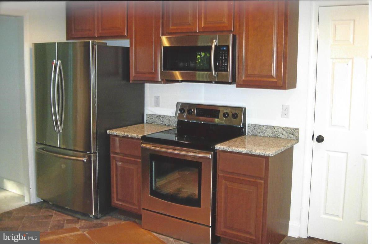 525 Bailiff Road North East, MD 21901 - Photo 8 of 28 Kitchen