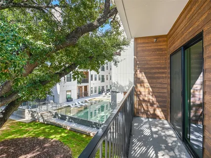 $2,955 | 2500 Longview Street, Unit 223, Austin, TX 78705