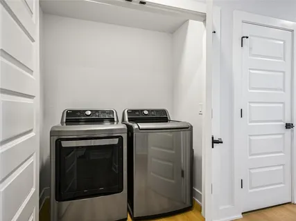 $2,955 | 2500 Longview Street, Unit 223, Austin, TX 78705