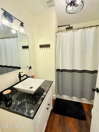 $195,000 | 1116 James Road, Gore Springs, MS 38929