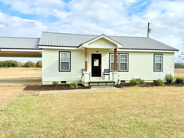 $195,000 | 1116 James Road, Gore Springs, MS 38929