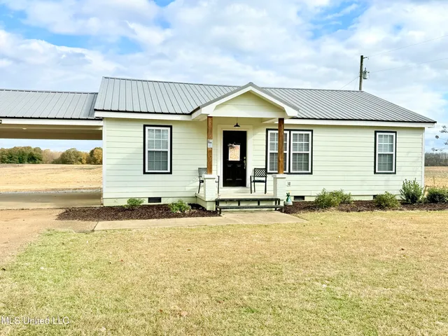 $200,000 | 1116 James Road, Gore Springs, MS 38929