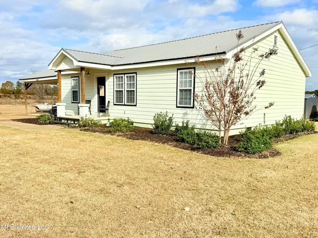 $200,000 | 1116 James Road, Gore Springs, MS 38929