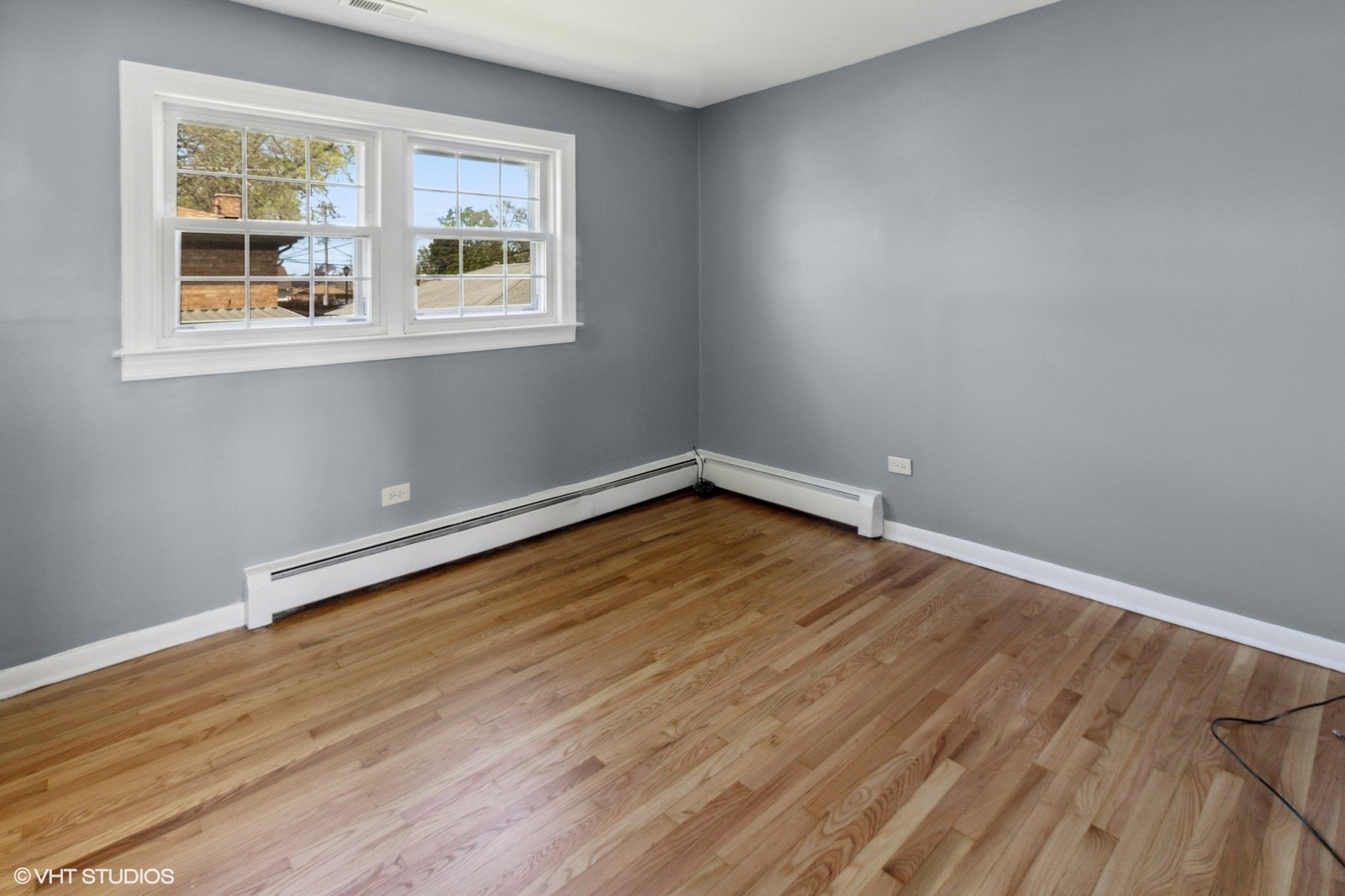 323 Marshall Road Bensenville, IL 60106 - Photo 12 of 27 Gallery Image 12
