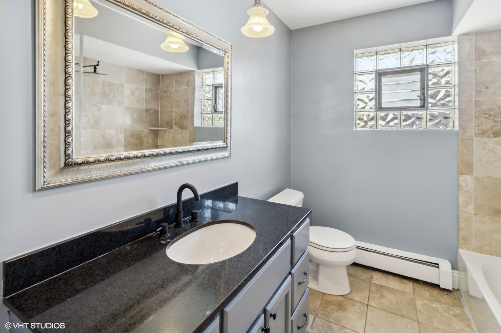 323 Marshall Road Bensenville, IL 60106 - Photo 10 of 27 Gallery Image 10