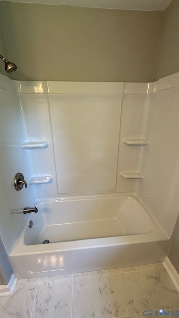 3817 Bridgeton Road Richmond, VA 23234 - Photo 18 of 23 a bathroom with a bathtub