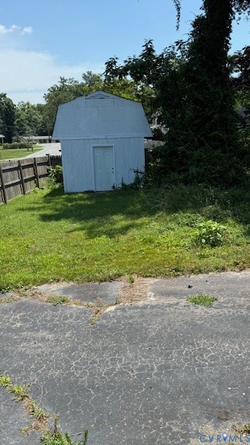 3817 Bridgeton Road Richmond, VA 23234 - Photo 21 of 23 a house view with a garden space