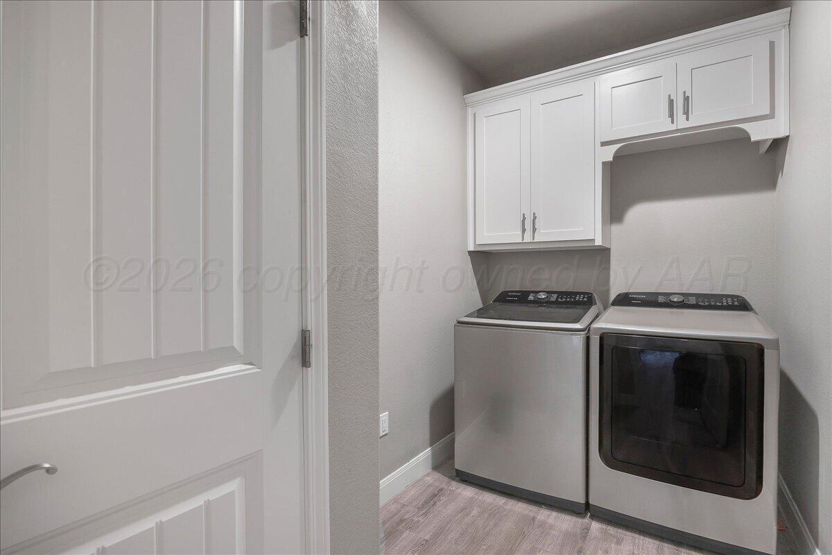 39 Cm Lane Canyon, TX 79015 - Photo 20 of 26 a stove top oven sitting inside of a kitchen