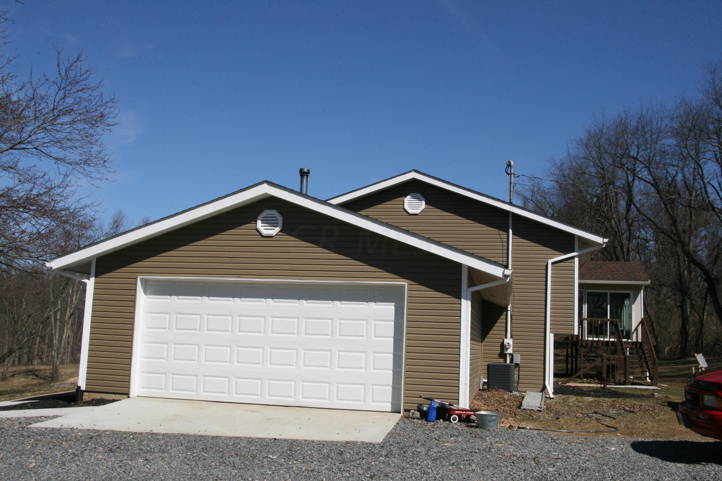 17339 Glen Road Mount Vernon, OH 43050 - Photo 4 of 23