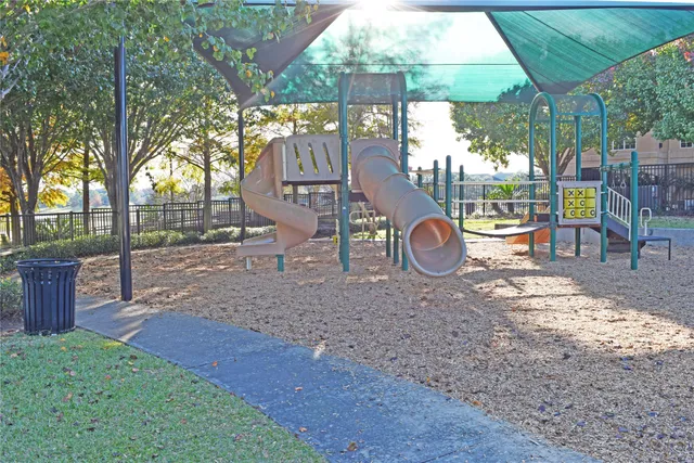 $2,975 | 12019 Laguna Terrace Drive, Houston, TX 77041