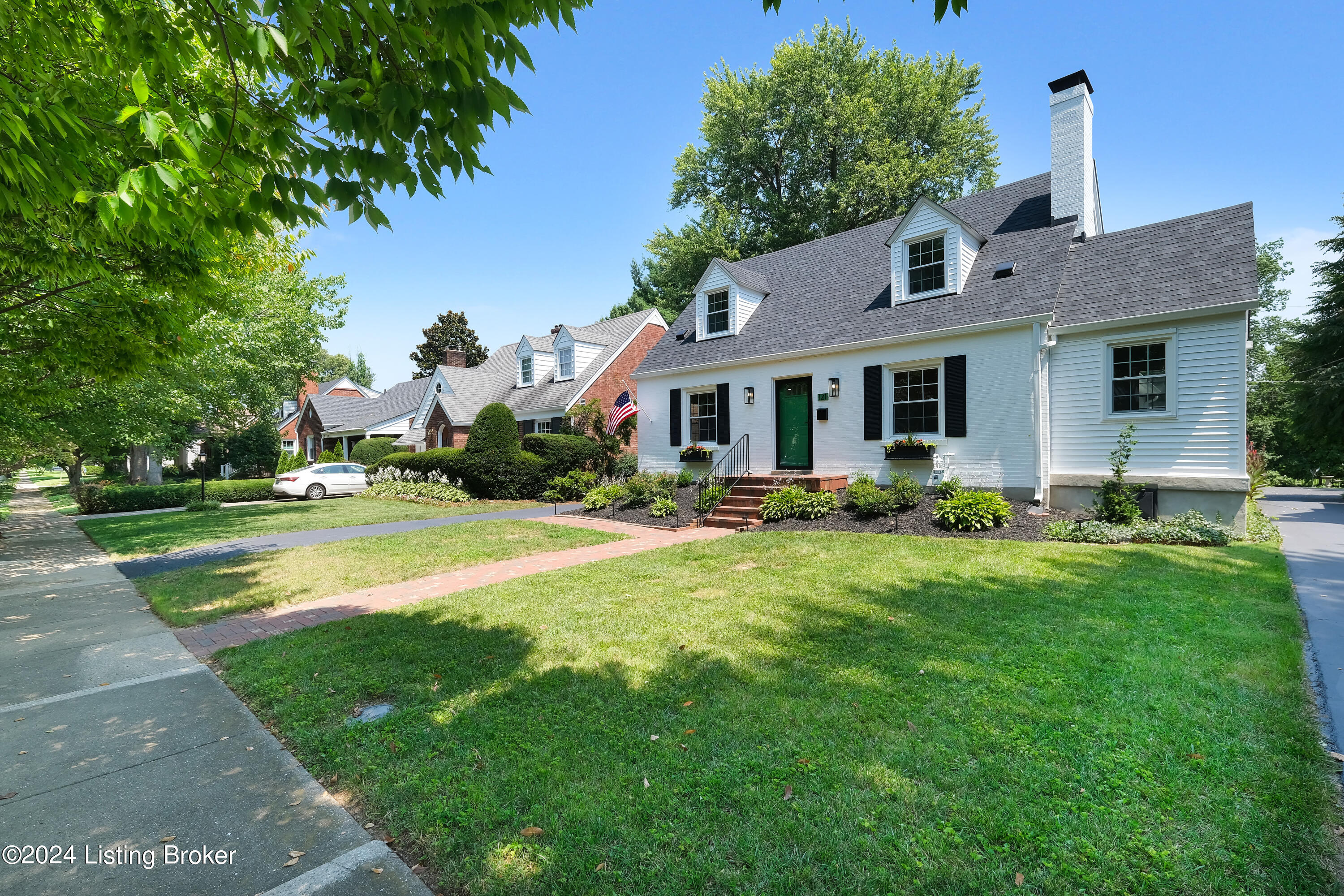 121 Ridgeway Avenue Louisville, KY 40207 - Photo 37 of 46 05-121 Ridgeway Ave-104