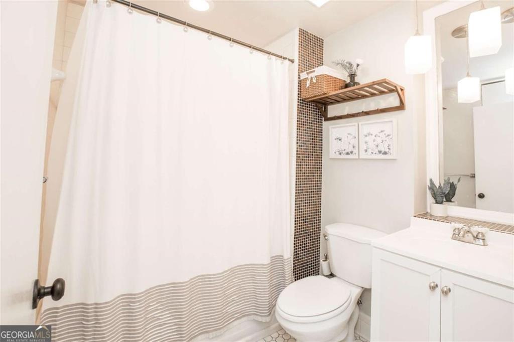 952 Myrtle Street Northeast, Unit 2 Atlanta, GA 30309 - Photo 14 of 17