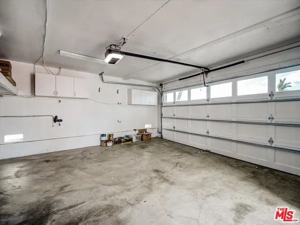 a view of a garage room