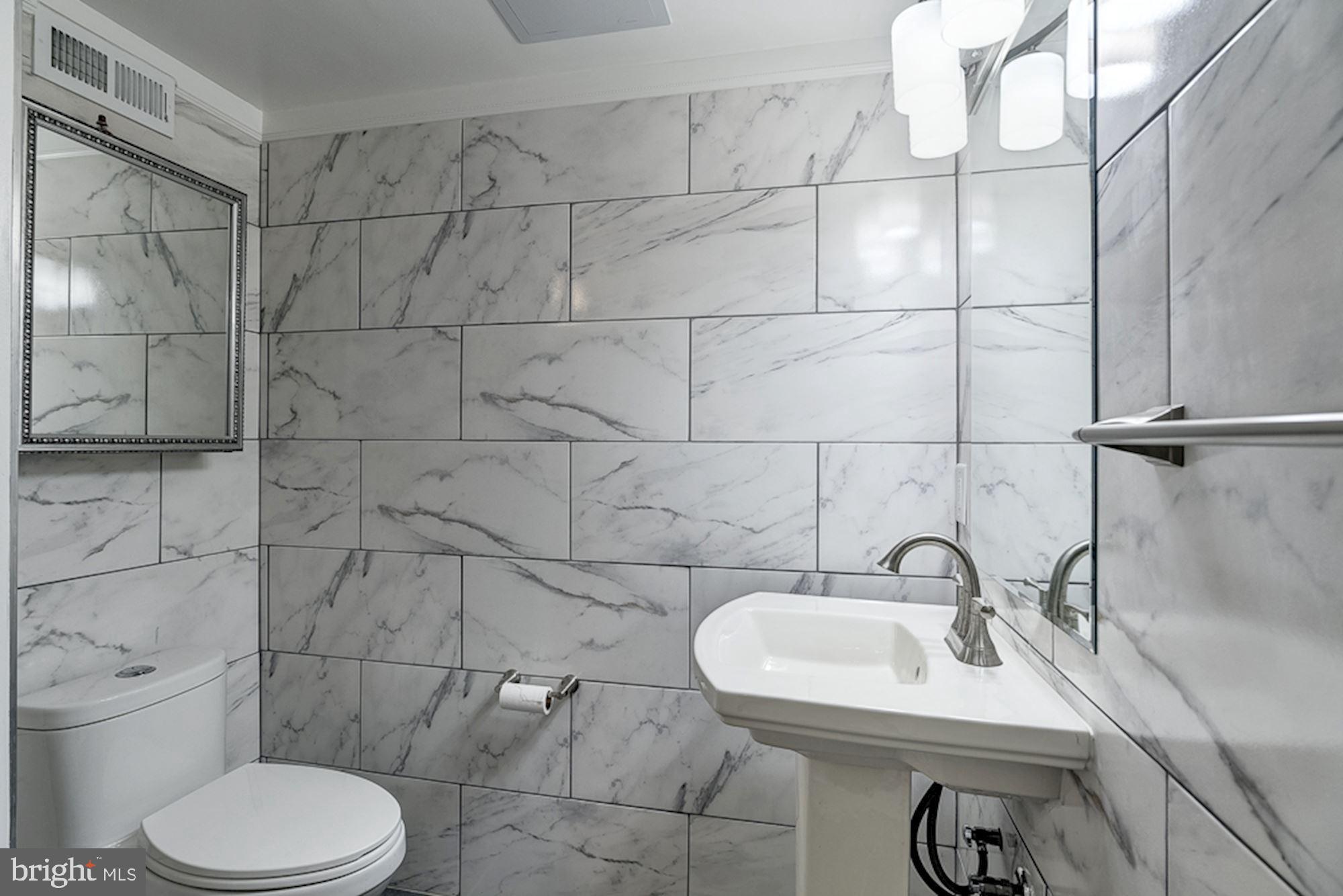 2806 Elliott Street Baltimore, MD 21224 - Photo 27 of 40 Full Bath