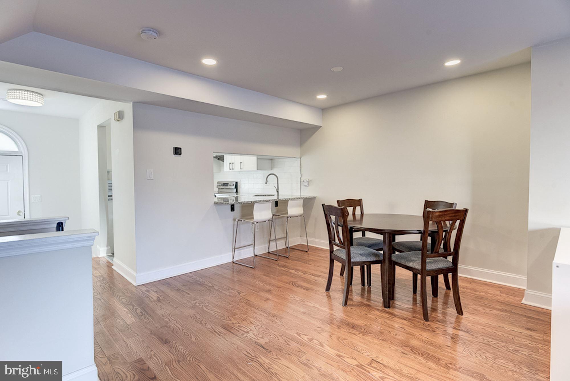2806 Elliott Street Baltimore, MD 21224 - Photo 8 of 40 Dining Room | Hardwood Floors
