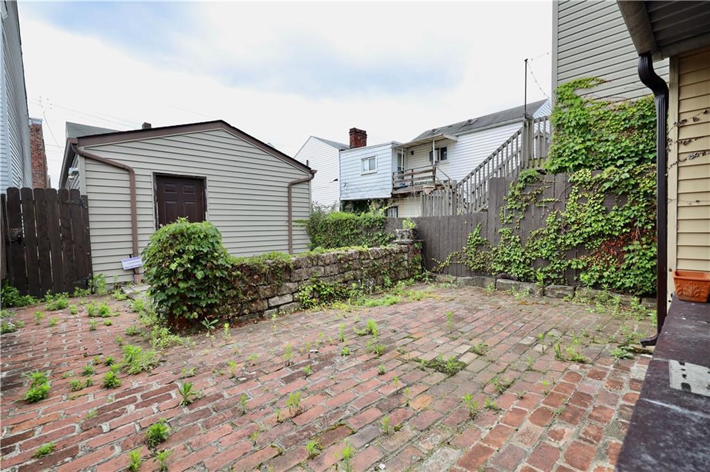 425 Pearl Street Pittsburgh, PA 15224 - Photo 25 of 34