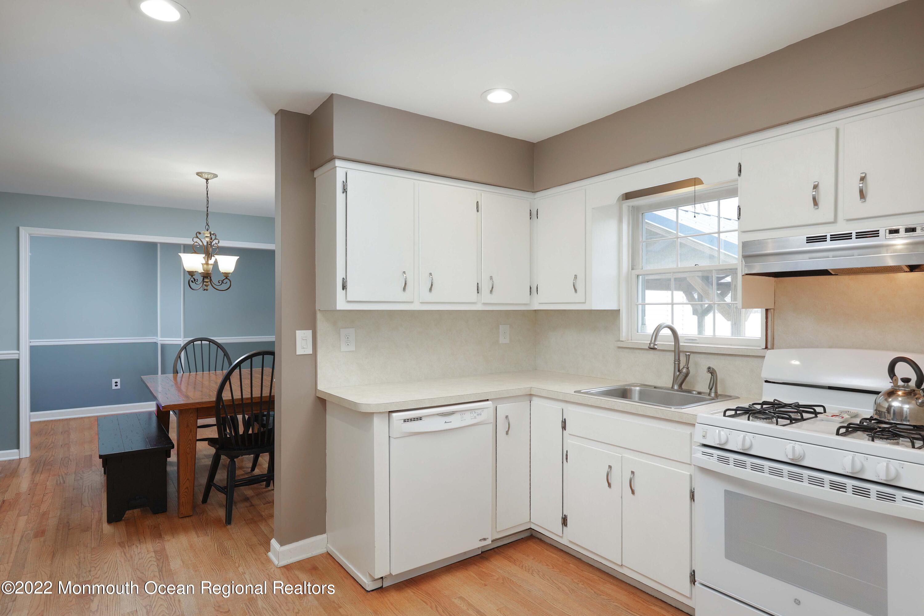 2229 Edgar Road Point Pleasant, NJ 08742 - Photo 12 of 23 Recessed Lighting
