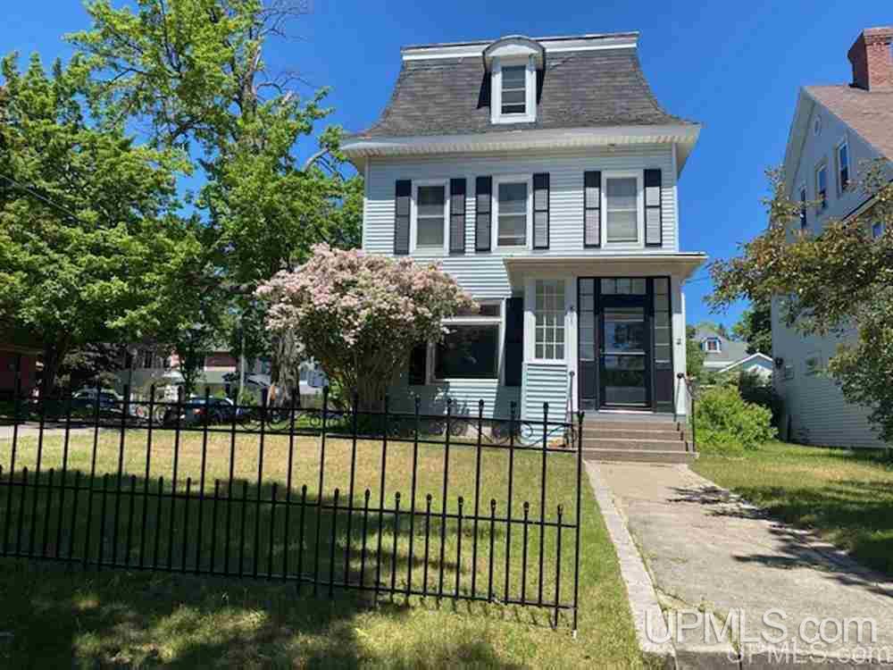401 East Ridge Street Marquette, MI 49855 - Photo 2 of 2 Gallery Image 2