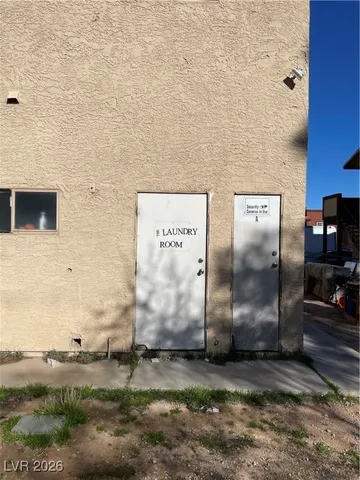 $1,300 | 6229 Yerba Lane, Unit B, Las Vegas, NV 89108