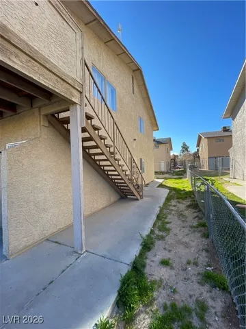 $1,300 | 6229 Yerba Lane, Unit B, Las Vegas, NV 89108