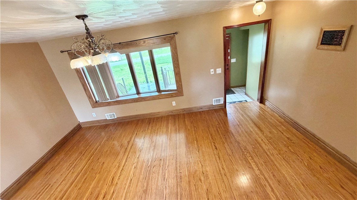 312 Berg Road Ontario, NY 14519 - Photo 11 of 31