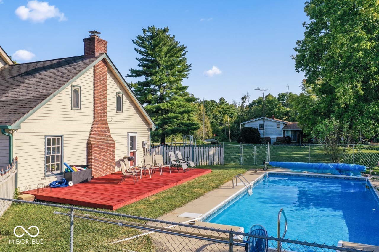 6908 Mendenhall Road Indianapolis, IN 46221 - Photo 41 of 45