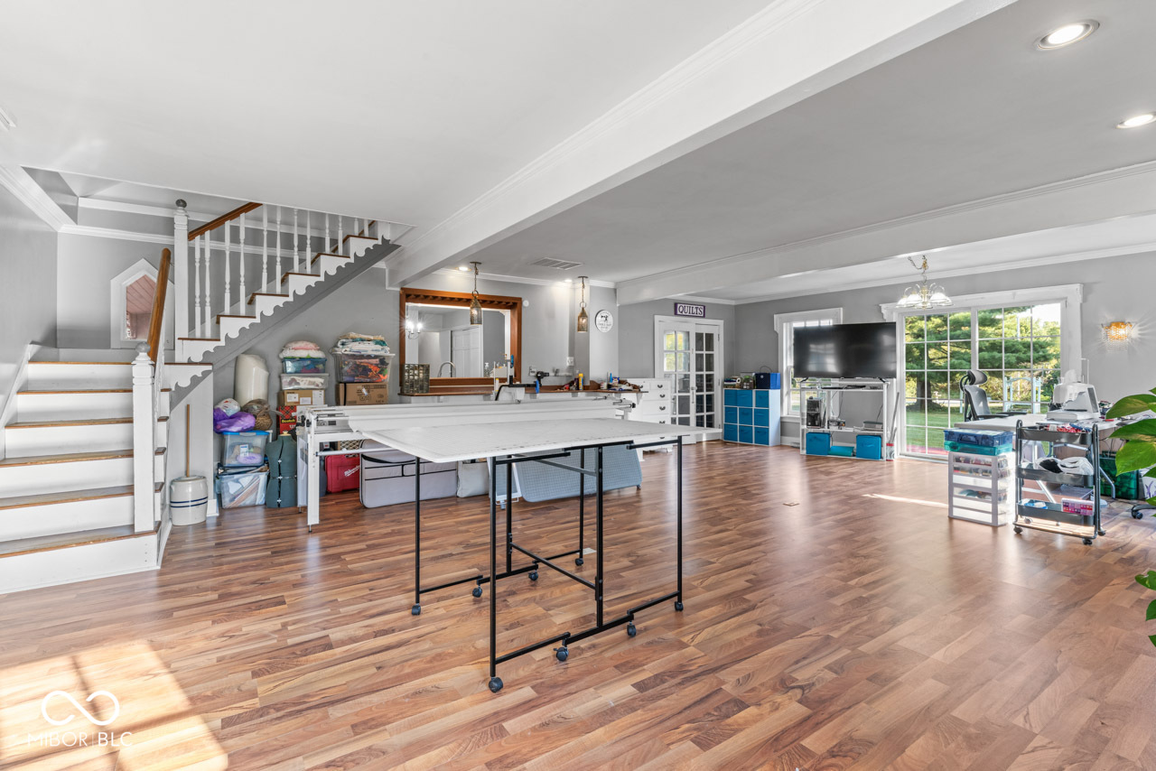 6908 Mendenhall Road Indianapolis, IN 46221 - Photo 9 of 45