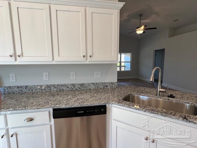 606 Sandpine Drive, Unit 13C Cantonment, FL 32533 - Photo 4 of 15