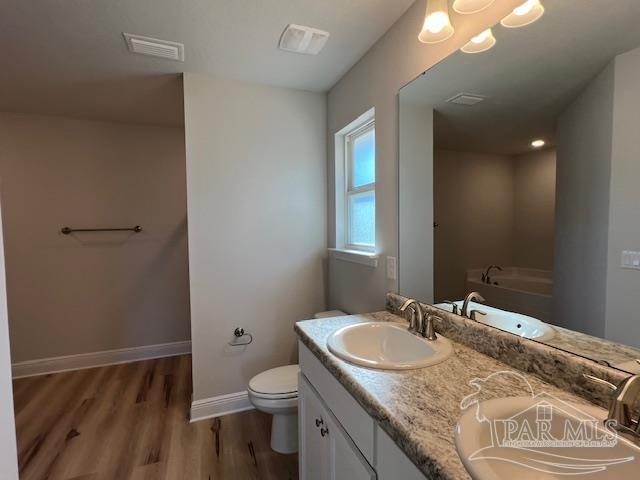 606 Sandpine Drive, Unit 13C Cantonment, FL 32533 - Photo 8 of 15