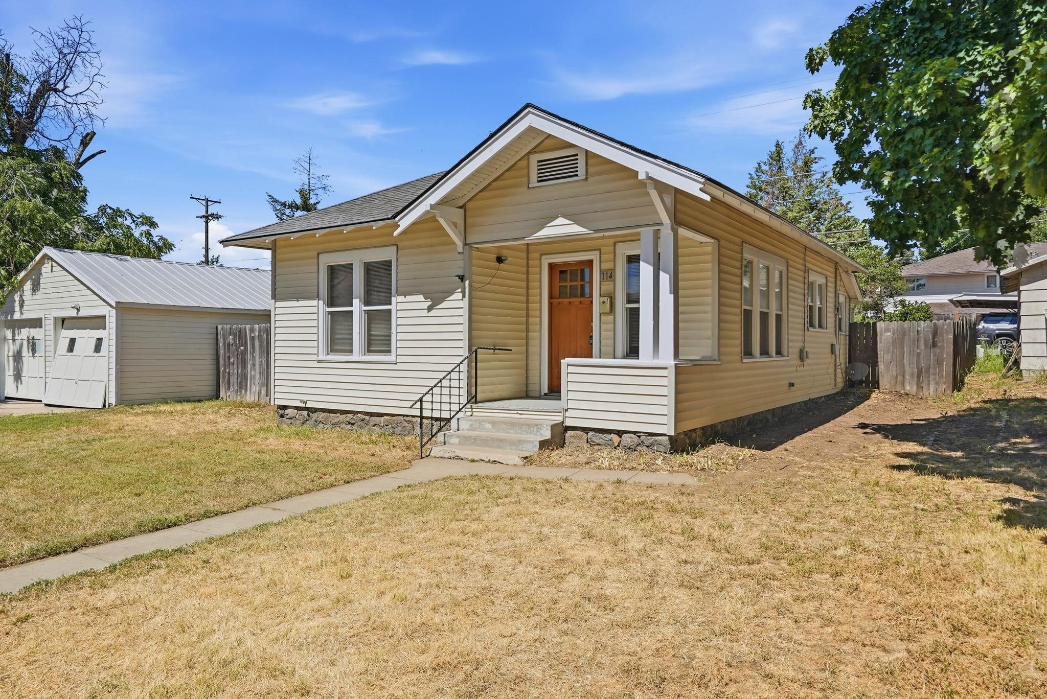 114 2nd Street Cheney, WA 99004 - Photo 3 of 25