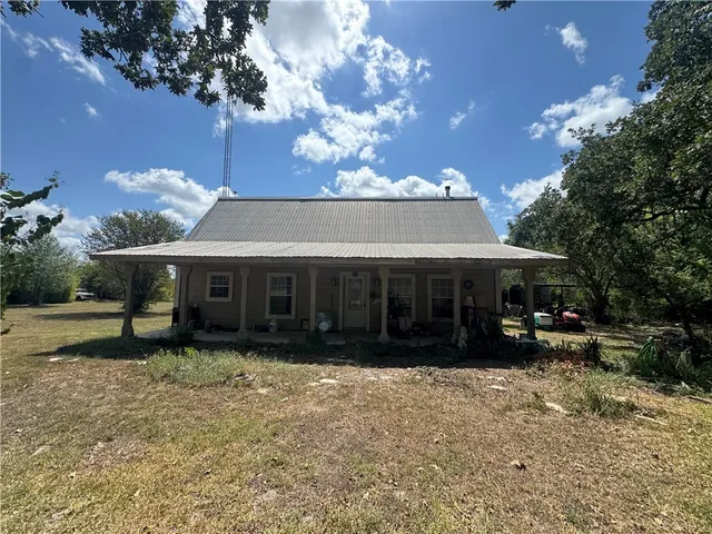 $389,900 | 4224 Barnhill Lane, Bryan, TX 77808