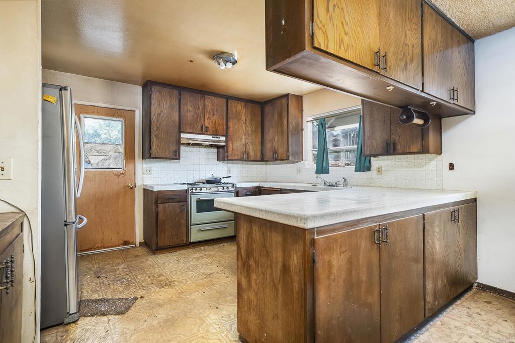 115 Beech Place El Cajon, CA 92021 - Photo 16 of 45
