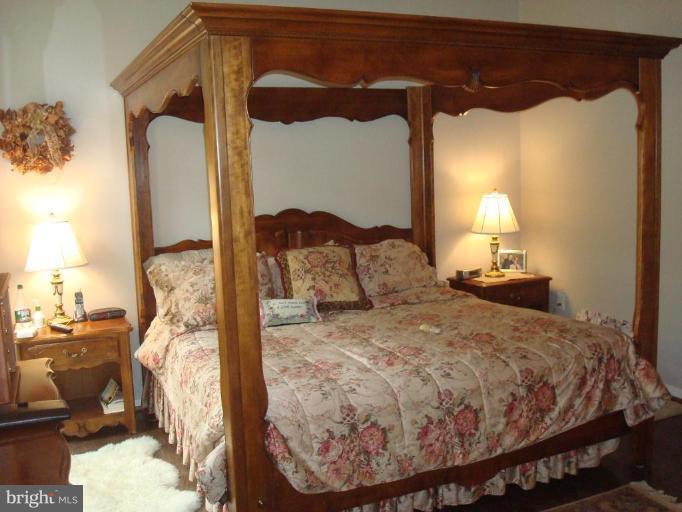 11526 Hemingway Drive Reston, VA 20194 - Photo 12 of 30 Master Bedroom