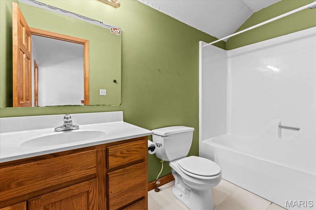 8718 D Road Waterloo, IL 62298 - Photo 35 of 52 Gallery Image 35