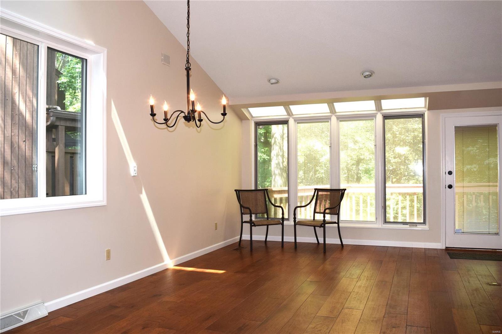 1 Persimmon Ridge Road Belleville, IL 62223 - Photo 6 of 41 Gallery Image 6