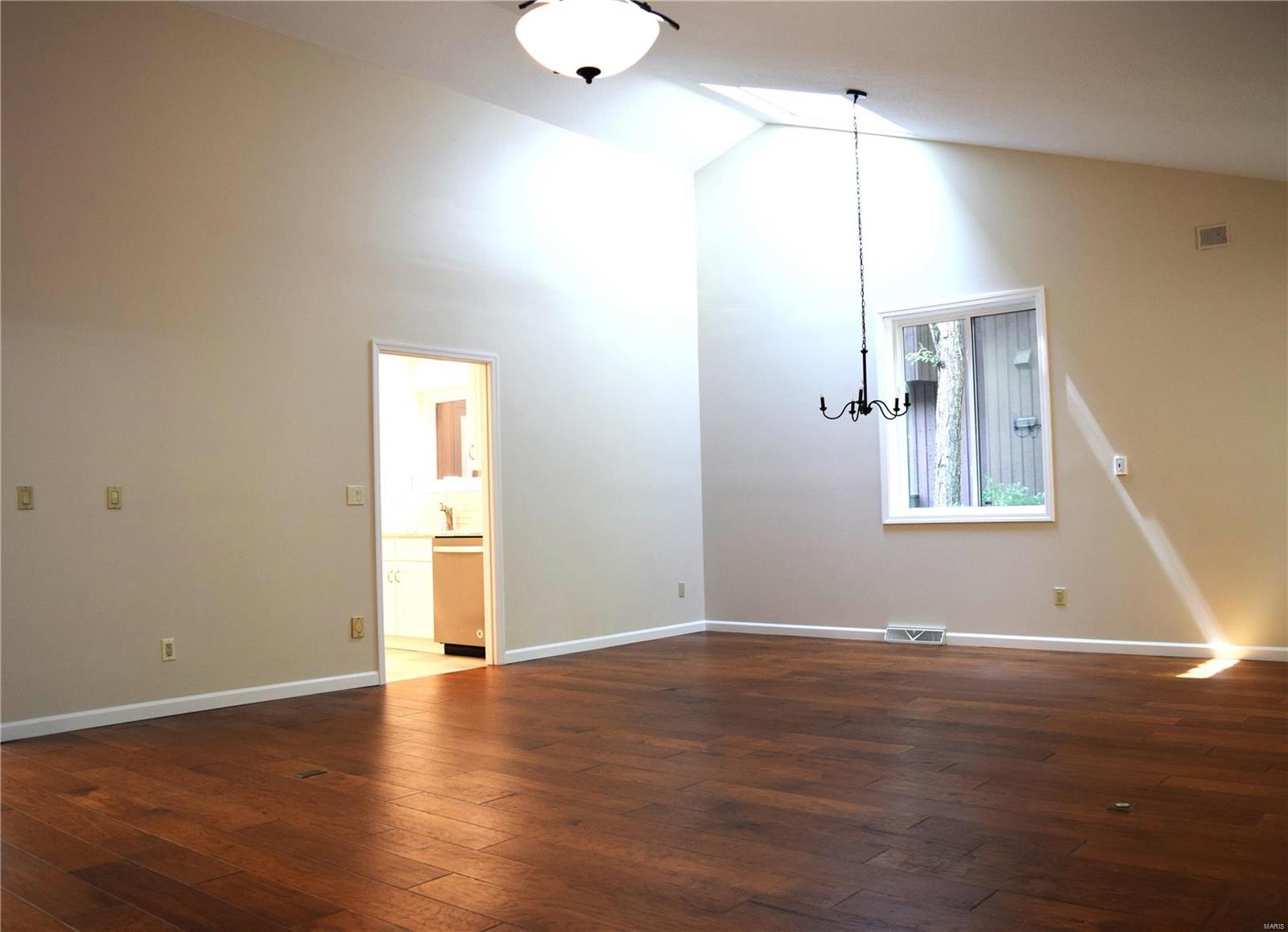 1 Persimmon Ridge Road Belleville, IL 62223 - Photo 7 of 41 Gallery Image 7