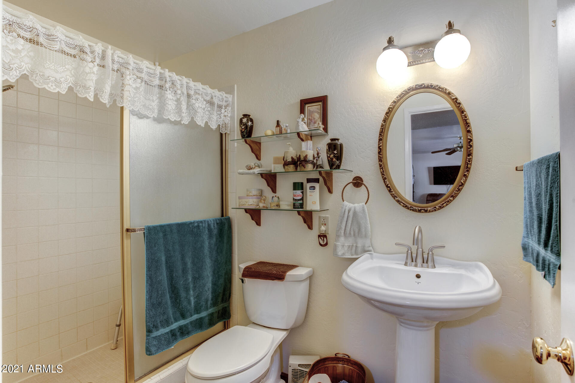 804 North Matterhorn Road Payson, AZ 85541 - Photo 14 of 31 Guest Bathroom