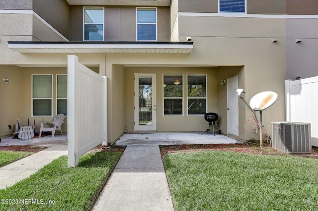 $1,625 | 4220 Plantation Oaks Boulevard, Unit 1514, Orange Park, FL 32065
