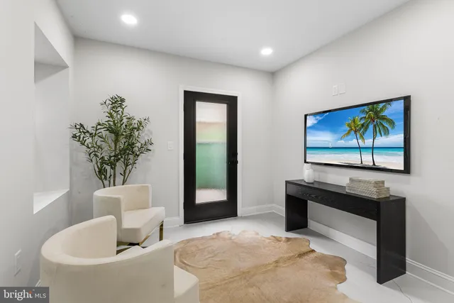 $699,900 | 1604 South 8th Street, Philadelphia, PA 19148