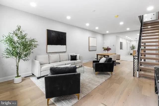 $699,900 | 1604 South 8th Street, Philadelphia, PA 19148