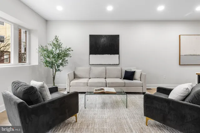 $699,900 | 1604 South 8th Street, Philadelphia, PA 19148