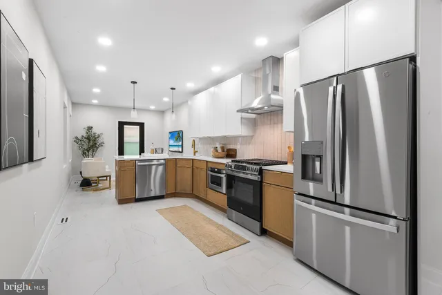 $699,900 | 1604 South 8th Street, Philadelphia, PA 19148