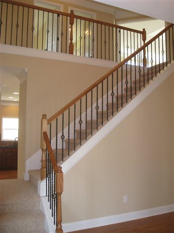 1 Lynell Place Greenville, SC 29607 - Photo 2 of 10 Gallery Image 2