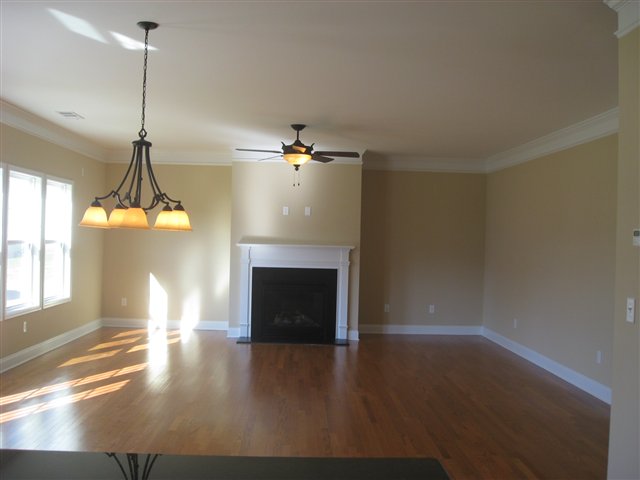 1 Lynell Place Greenville, SC 29607 - Photo 5 of 10 Gallery Image 5