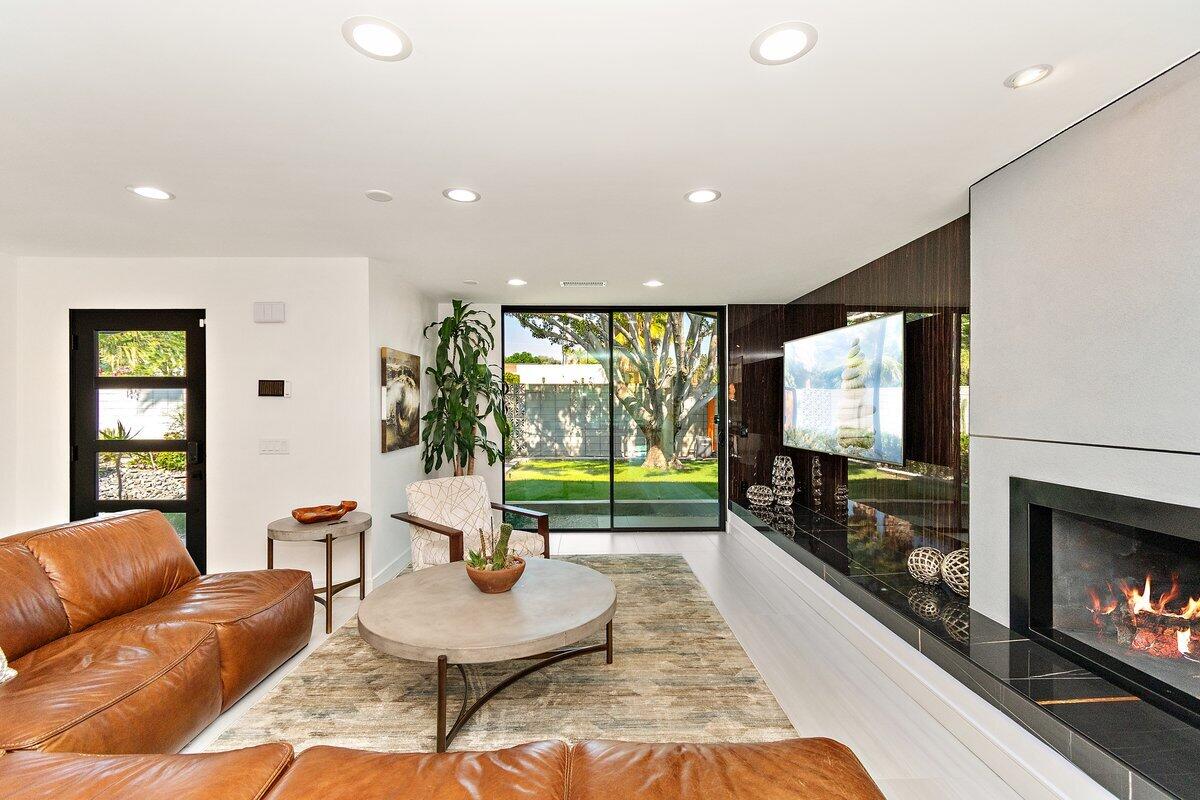 565 West Yorba Road Palm Springs, CA 92262 - Photo 19 of 70 RIL_6905